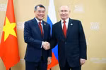 Thủ tướng Chính phủ Lê Minh Hưng hội kiến Tổng thống Nga Vladimir Putin