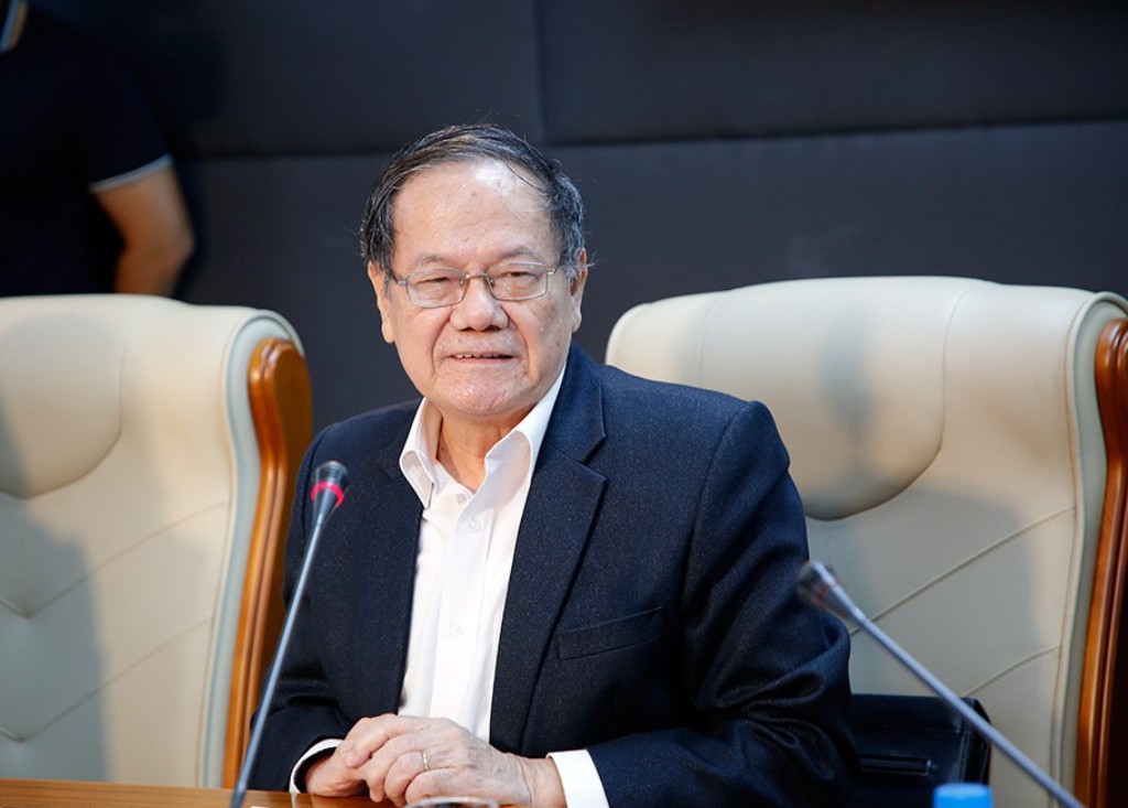 thay-van-2336.jpg
