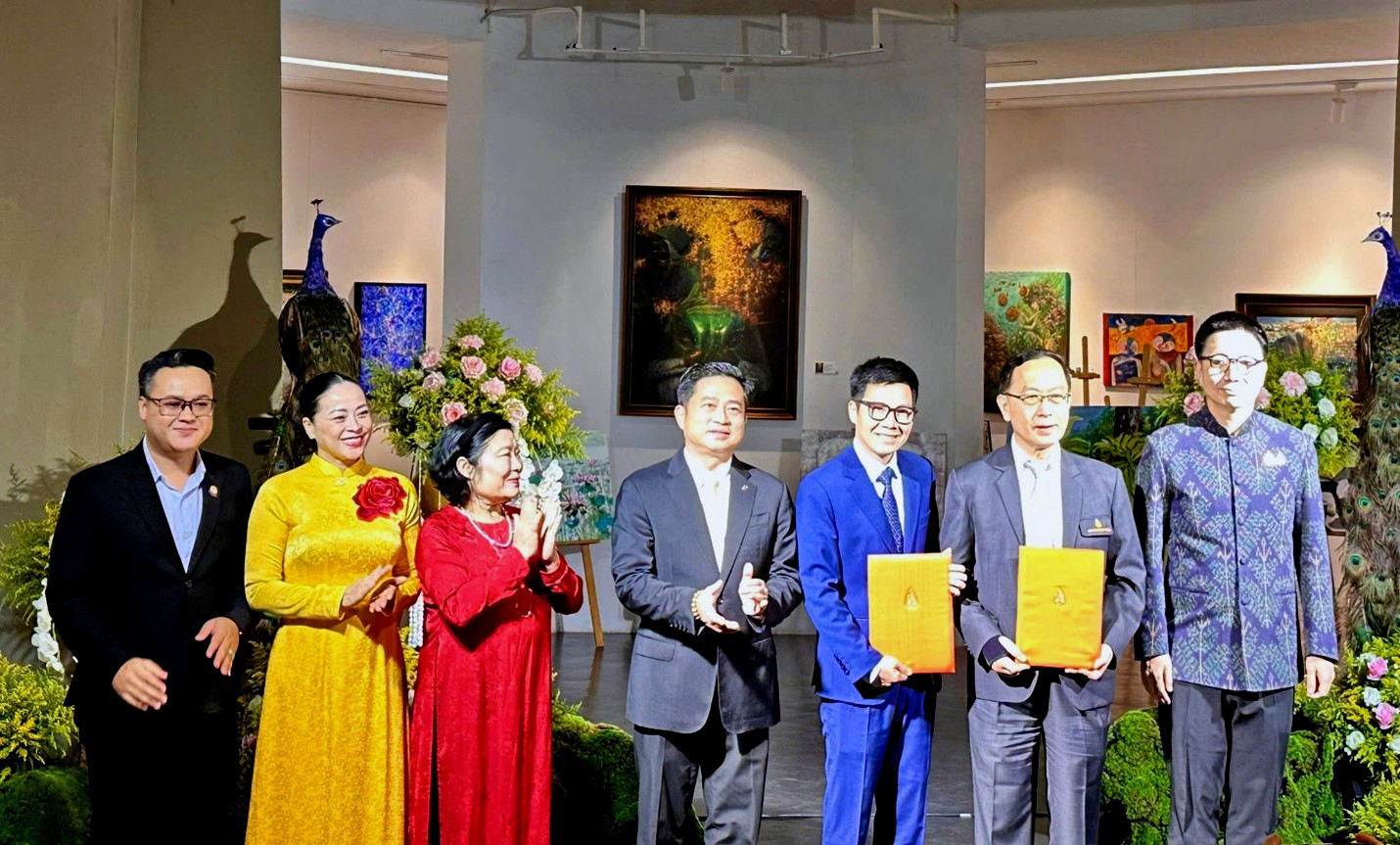 Nhà trường ký kết Biên bản ghi nhớ (MOU) hợp tác văn hóa, nghệ thuật với Trường Đại học Khon Kaen, Thái Lan (tháng 8/2026). Ảnh: NTCC