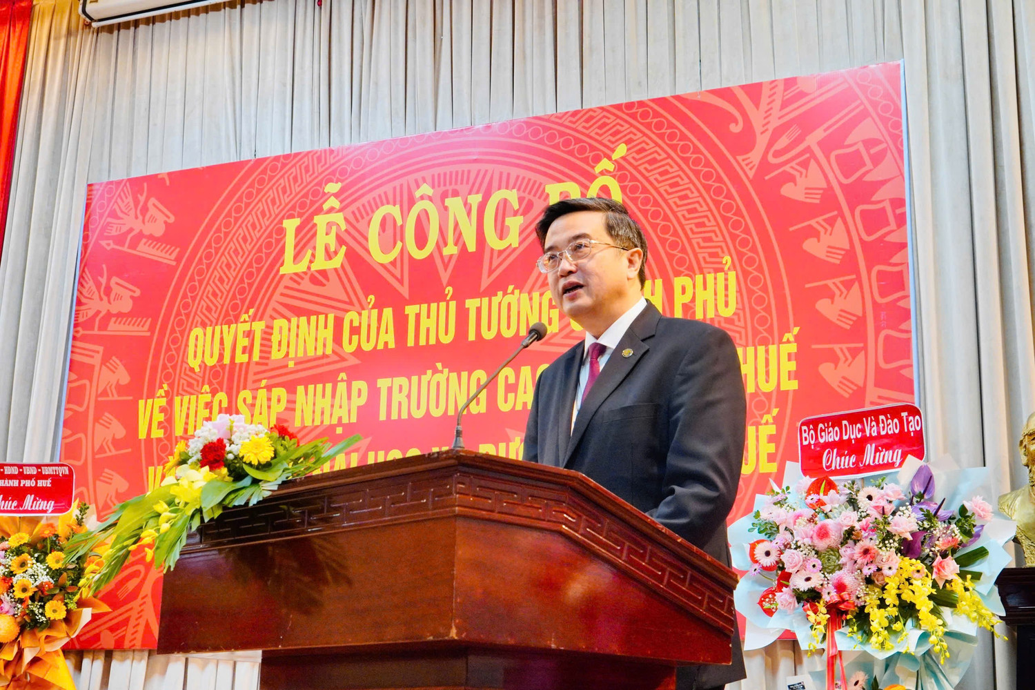 thay-huy-1460.jpg