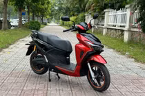 VinFast Kinet ghi điểm toàn diện với khả năng tăng tốc cực “bốc”, đổi pin trong 1 phút