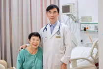 Vinmec Phú Quốc cứu nữ Việt kiều 82 tuổi thoát “cửa tử” sau 10 phút ngừng tim