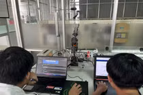 Hoạt động thực hành của sinh viên ngành Công nghệ kỹ thuật điện, điện tử của Trường Đại học Thái Bình. Ảnh: NTCC