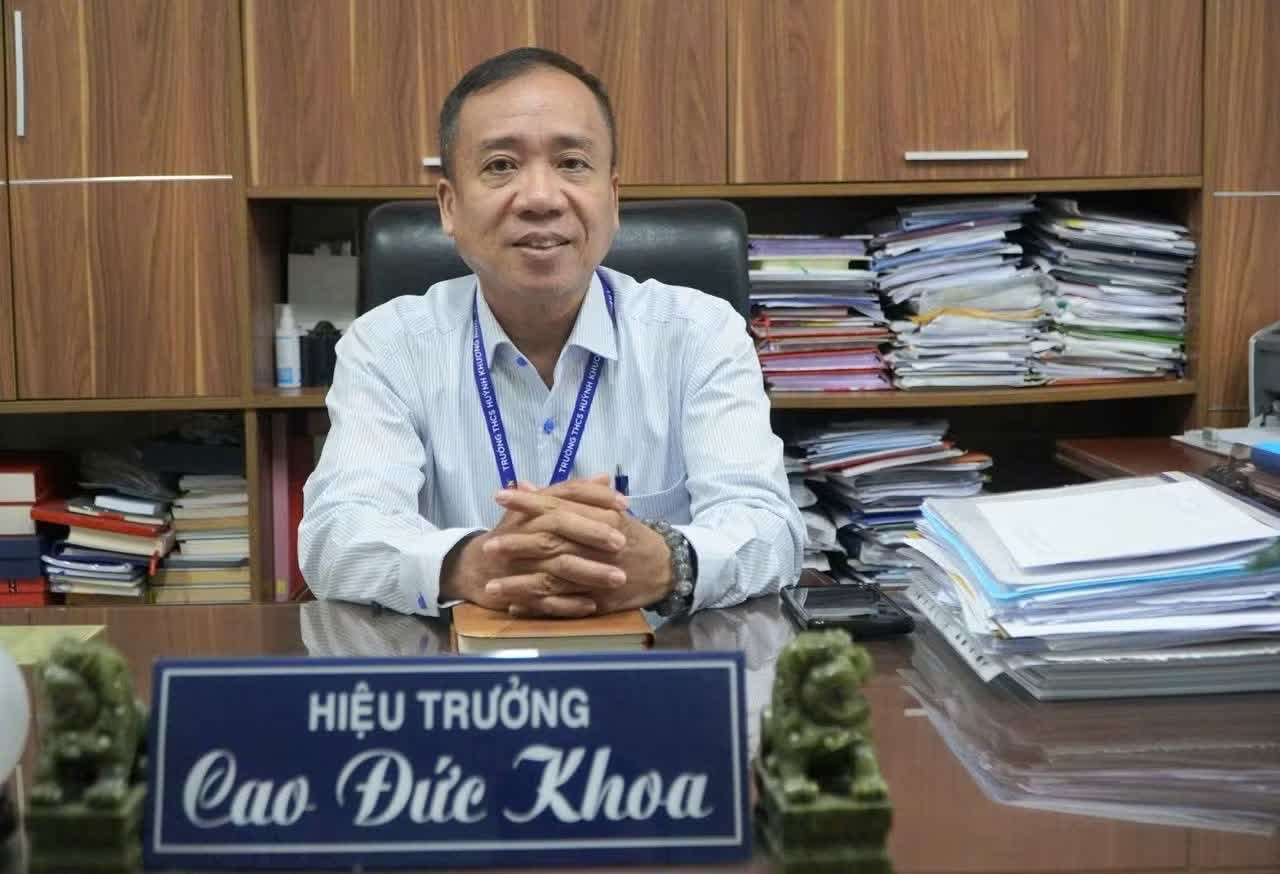 thay-khoa.jpg