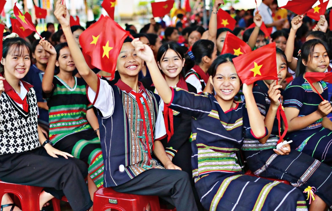 muc-huong-chinh-sach-doi-voi-hoc-sinh-dan-toc-thieu-so-tu-01-5-2025-1703145037.png