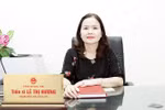 NGƯT Lê Thị Hương với 32 năm gắn bó ngành giáo dục là Giám đốc Sở GD&ĐT Quảng Trị