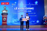 UTT trao học bổng toàn phần và hỗ trợ sinh hoạt phí, ký túc xá cho 1 tân SV có hoàn cảnh đặc biệt