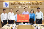 Lãnh đạo Bộ GDĐT thăm hỏi, động viên thầy và trò Đại học Đà Nẵng sau cơn bão số 12