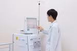 Lọc máu khẩn cấp cứu người đàn ông lạm dụng rượu “bệnh chồng bệnh” ở Phú Quốc
