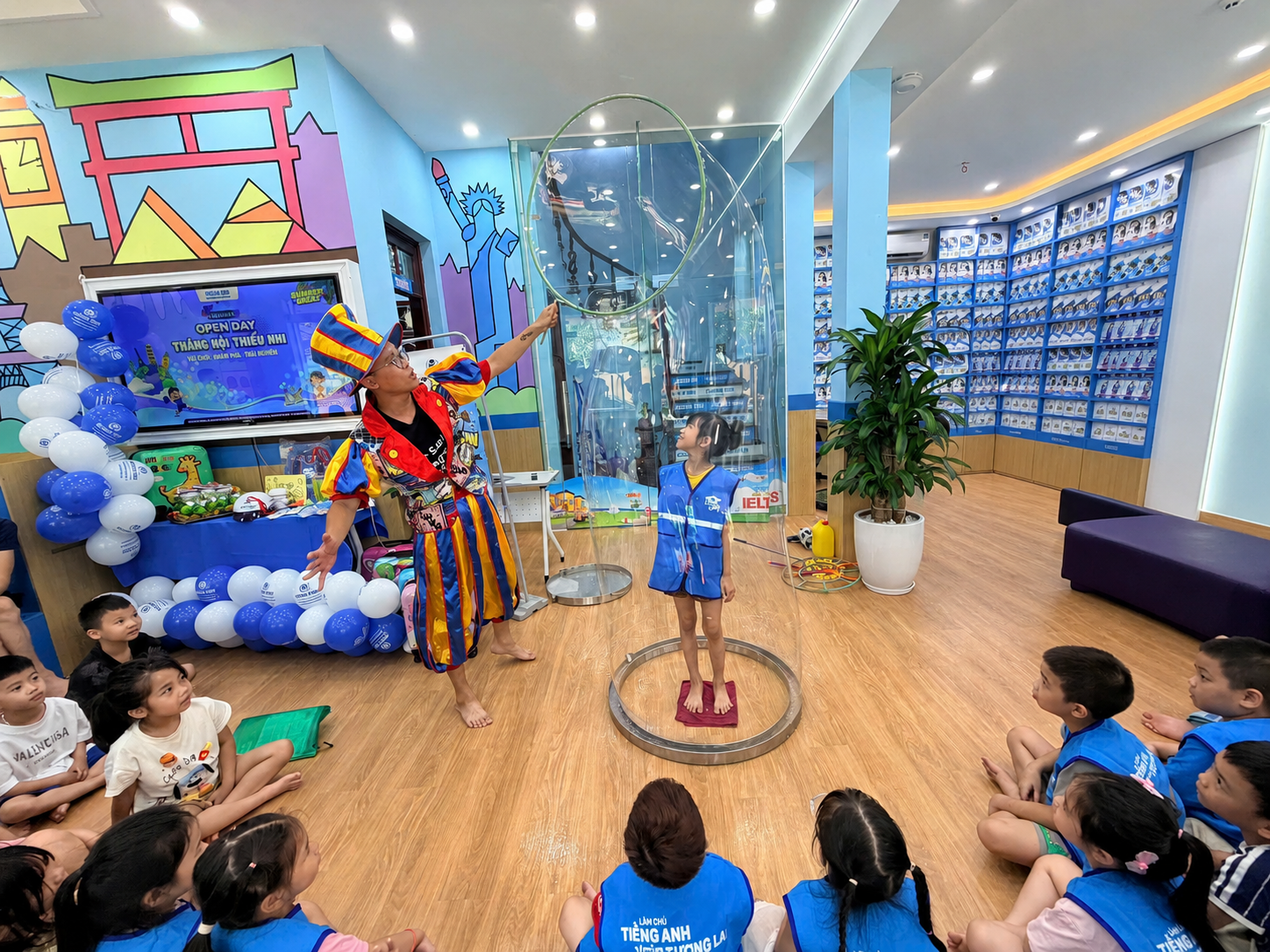 Những sự kiện cuối tuần mang đến không gian để học viên Ocean Edu vui chơi, giao lưu và khám phá tiếng Anh.
