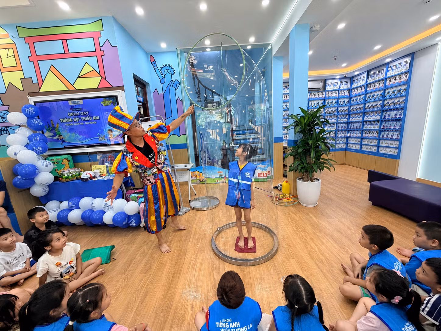 Những sự kiện cuối tuần mang đến không gian để học viên Ocean Edu vui chơi, giao lưu và khám phá tiếng Anh.