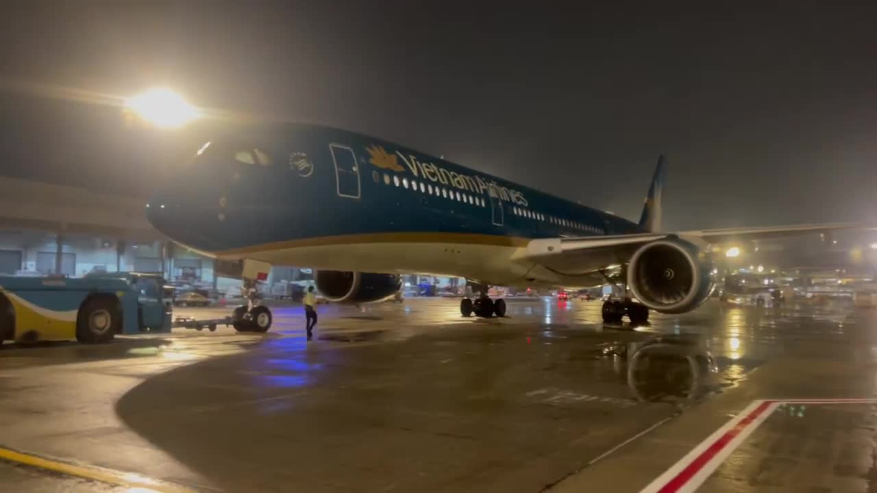 12-toi-29-6-vietnam-airlines-da-thuc-hien-chuyen-bay-thu-hai-van-chuyen-hang-hoa-ho-tro-cua-viet-nam-toi-venezuela-nham-giup-do-nuoc-ban-vuot-qua-tham-hoa-dong-dat.jpg