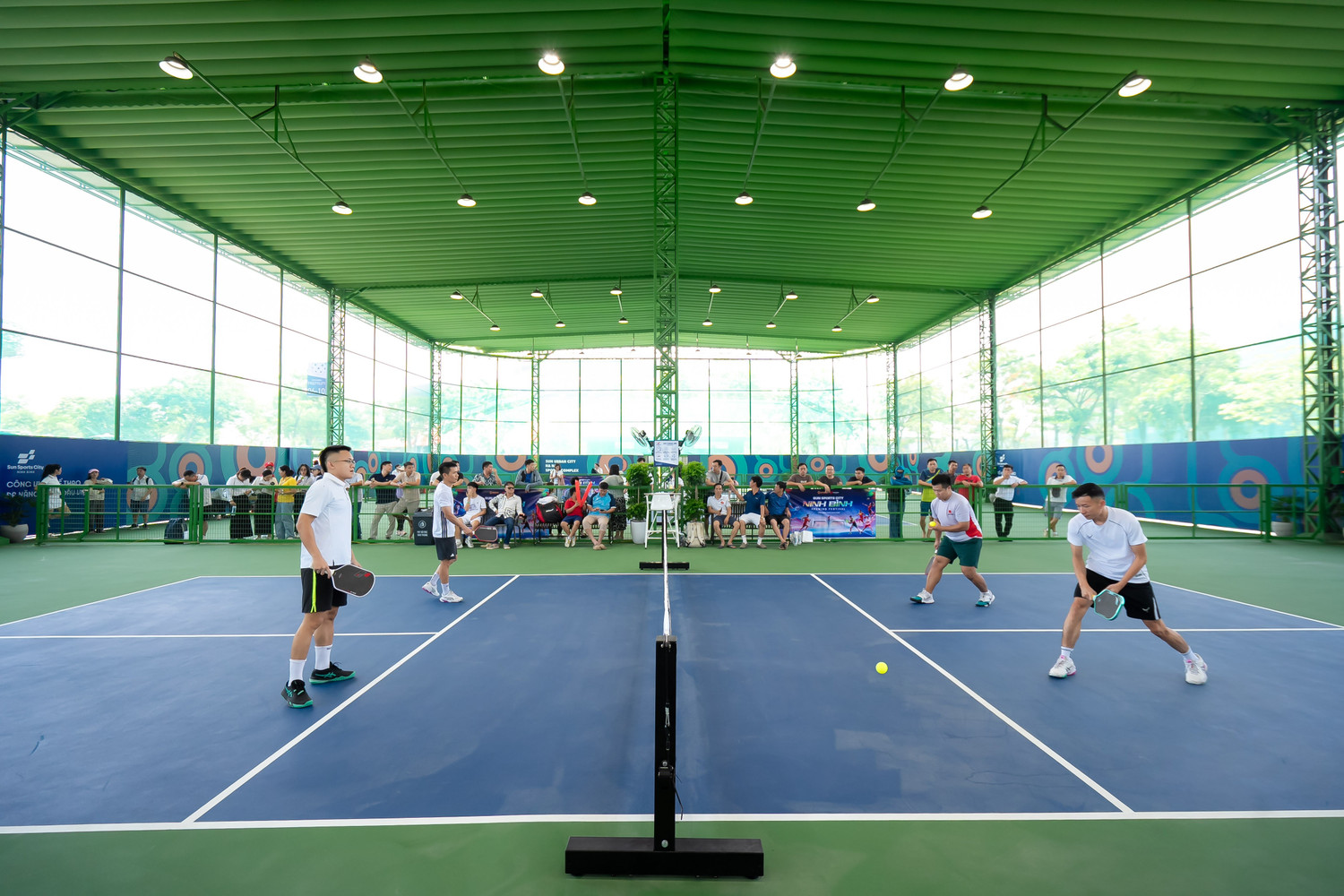 pickleball.jpg
