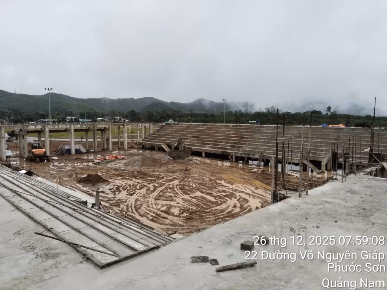 pvc-binh-son-dang-xay-dung-khu-the-thao-phuoc-son-tinh-quang-nam.jpg