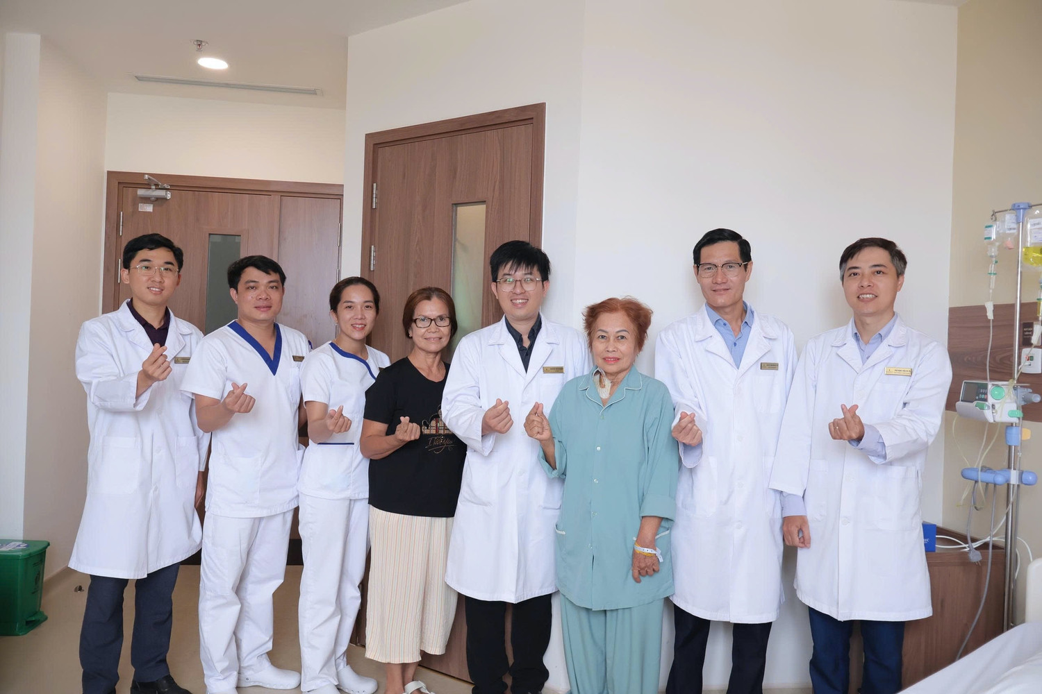 anh-2-22.jpg