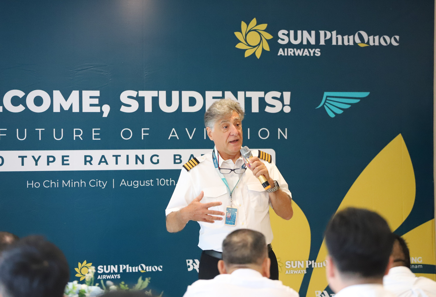 bba-training-sun-phuquoc-airways.jpg