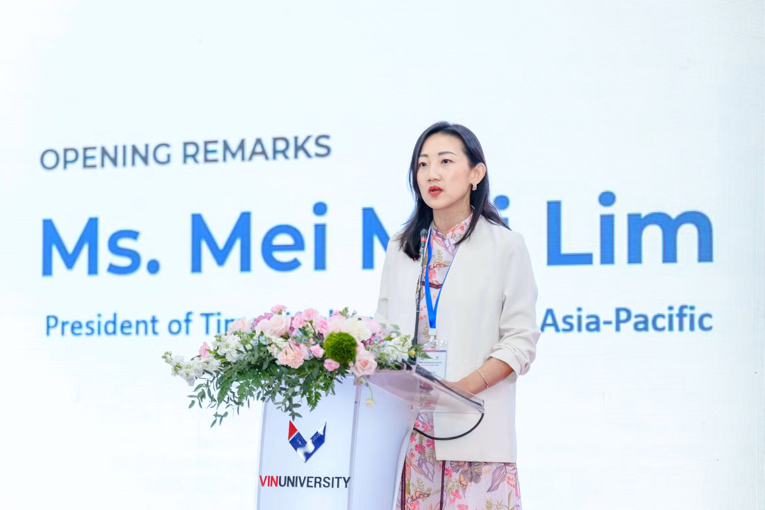 anh-1-ba-mei-mei-lim-chu-tich-khu-vuc-chau-a-thai-binh-duong-apac-cua-to-chuc-xep-hang-times-higher-education-the-phat-bieu-khai-mac-chuong-trinh.jpg