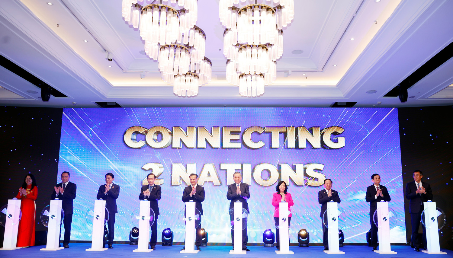 2-le-ky-niem-dien-ra-trong-khuon-kho-chuyen-tham-cap-nha-nuoc-toi-australia-cua-tong-bi-thu-chu-tich-nuoc-to-lam-gan-voi-cac-hoat-dong-xuc-tien-du-lich-va-ket-noi-doanh-nghiep-hai-nuoc.jpg