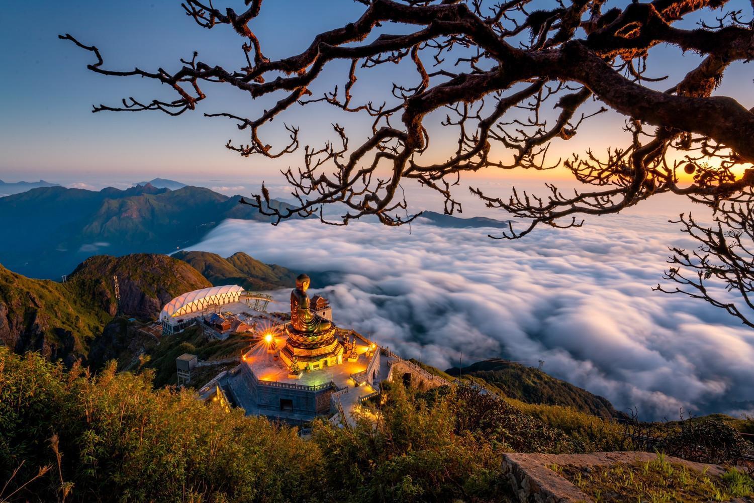 ban-sao-cua-anh-16-dai-tuong-phat-tai-sun-world-fansipan-legend.jpg
