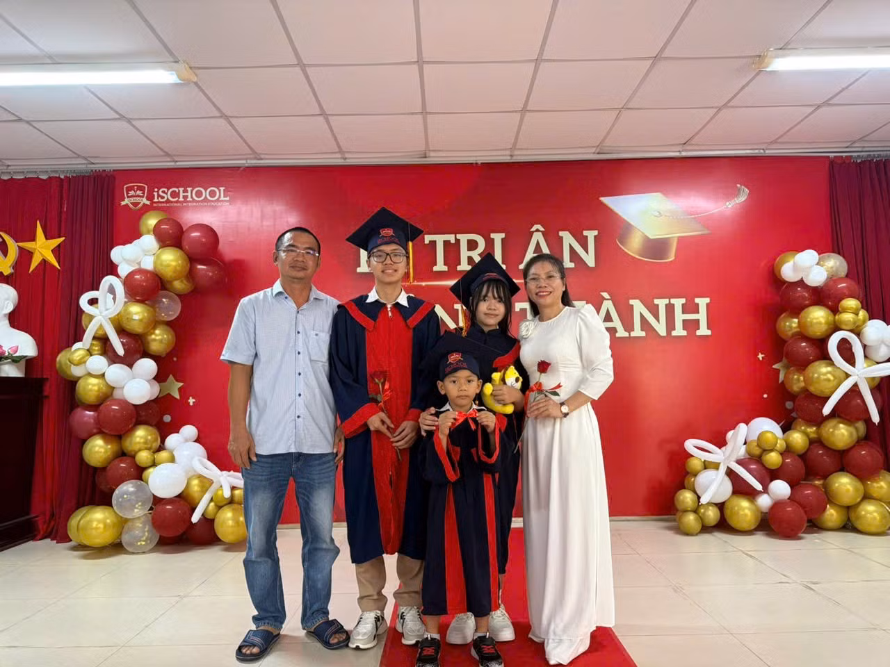 gia-dinh-chi-tran-thi-phuong-trong-le-tri-an-va-truong-thanh-tai-truong.jpg