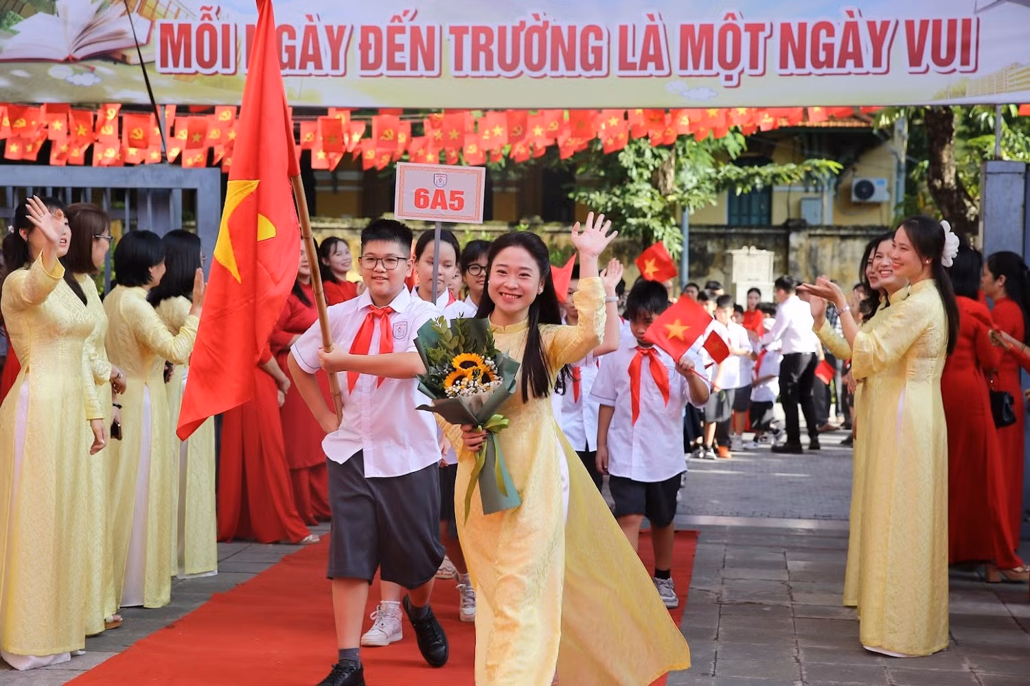khai-giang.jpg