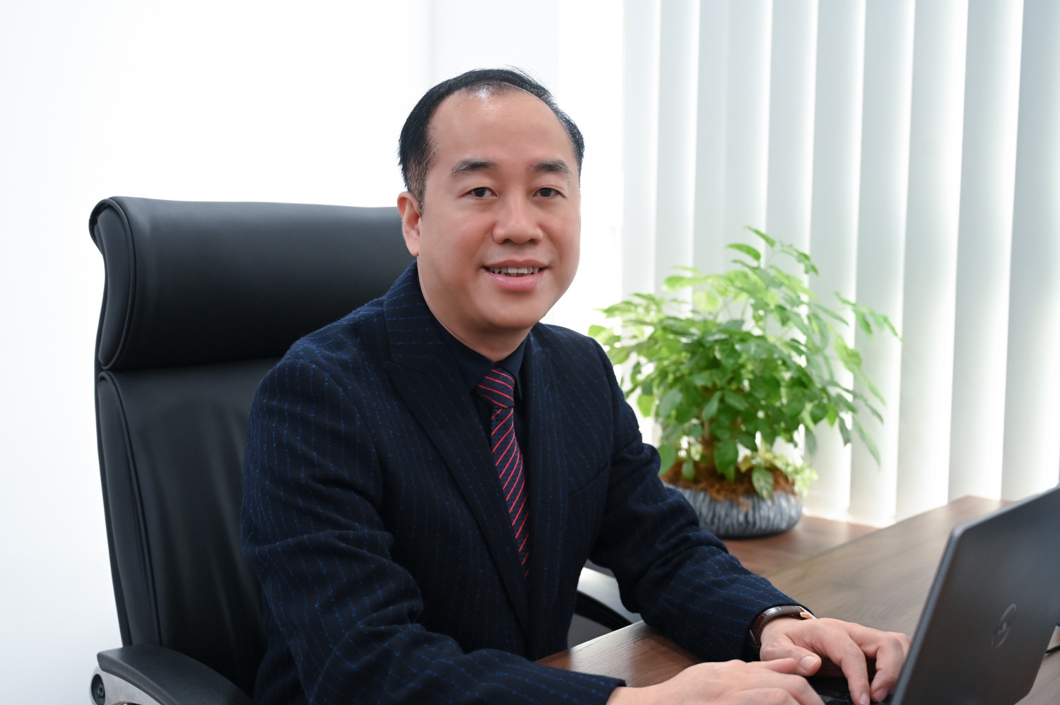 thay-tung.jpg