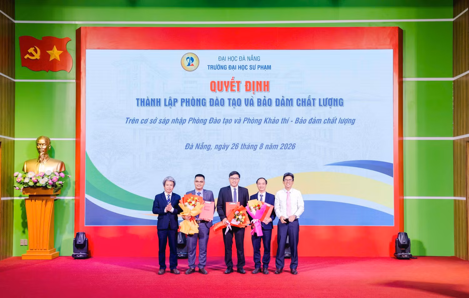 anh-02-phong-dao-tao-va-bao-dam-chat-luong.jpg