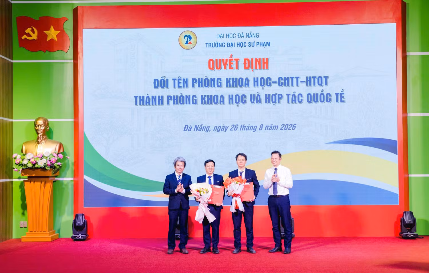 anh-03-phong-khoa-hoc-va-hop-tac-quoc-te.jpg