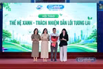 Diễn giả hỏi về lối sống của Thế hệ xanh, học sinh Trường THCS - THPT Newton hào hứng nêu quan điểm