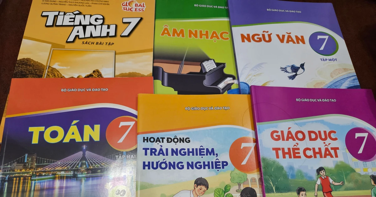 Phụ huynh nên cảnh giác trước lời chào mời "kho sách giá rẻ", "xả kho sách NXB"