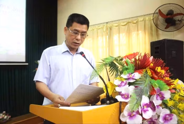 thay-le-dinh-cuong.jpg