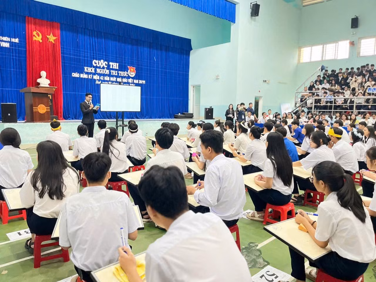 Một hoạt động của học sinh Trường Trung học phổ thông Hương Vinh. Ảnh website nhà trường