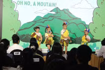 Nuôi dưỡng tình yêu tiếng Anh cho con trẻ qua truyện kể