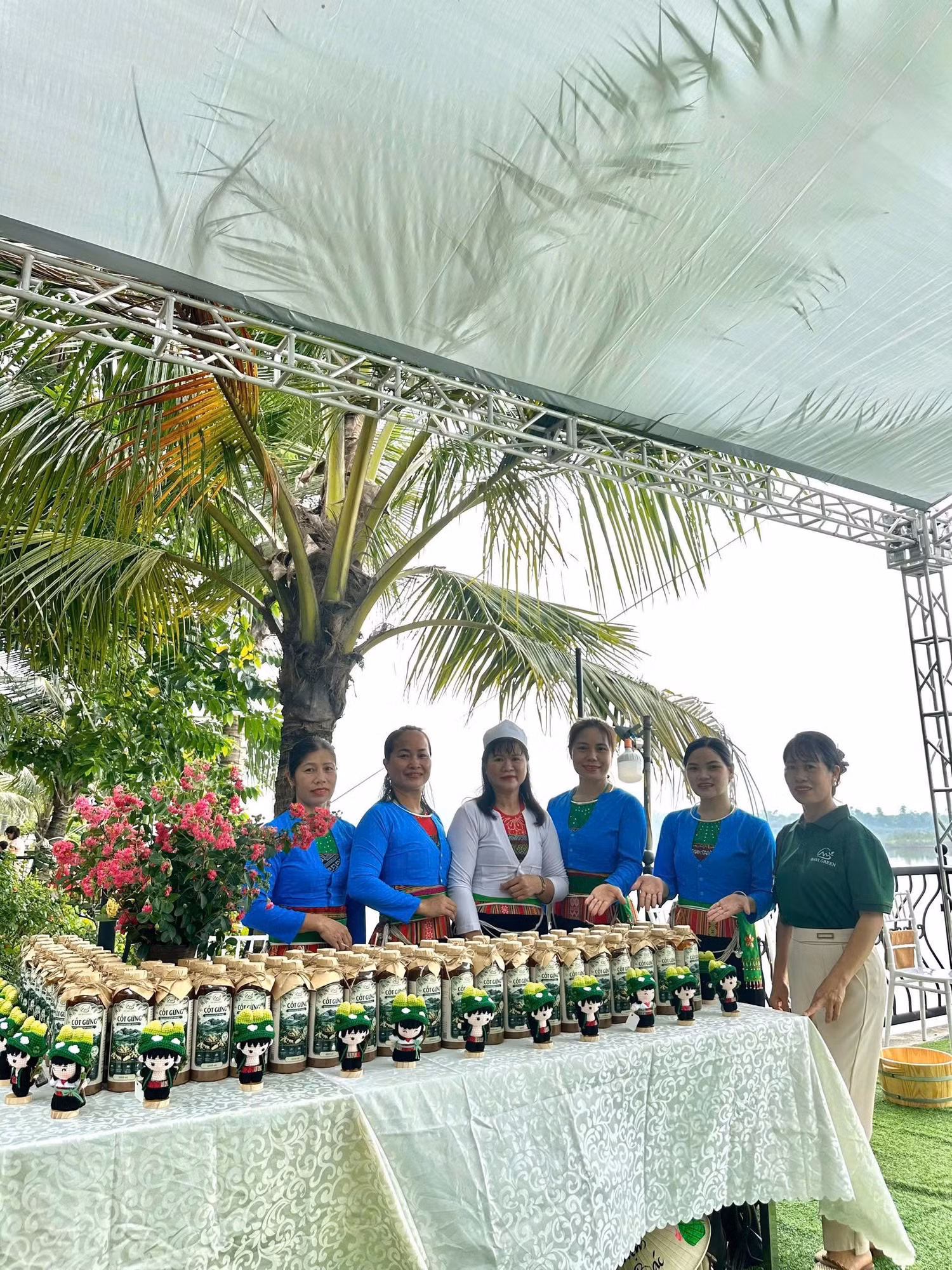 ba-vi-green-hoang-thi-hong-nga-3.jpg