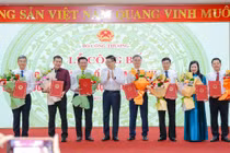 Bộ Công thương công bố và trao Quyết định bổ nhiệm lãnh đạo các trường Đại học trực thuộc