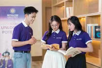 Sinh viên Trường Đại học Intracom.