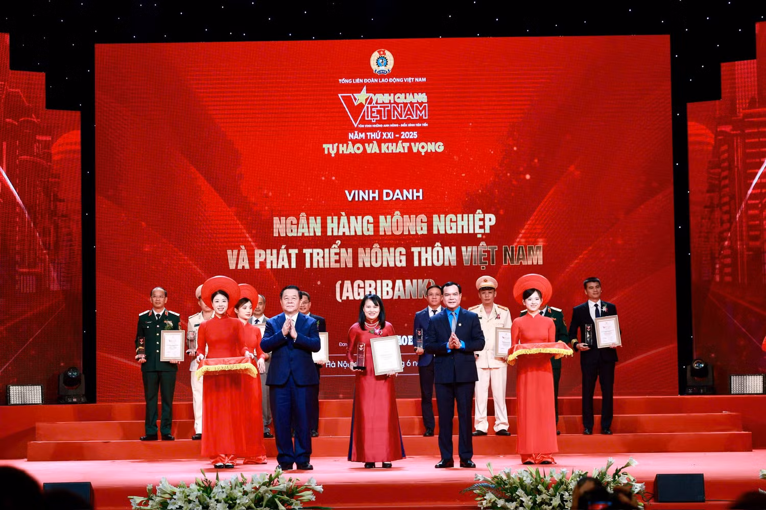 anh2.jpg