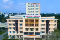 Diện tích đất/người học mới đạt 11,8m², ĐH Sư phạm Kỹ thuật Vĩnh Long chia sẻ lộ trình đáp ứng Chuẩn