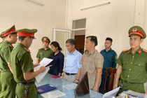Quảng Nam: Khởi tố 3 bị can nguyên Trưởng phòng GD&ĐT về tội "nhận hối lộ"