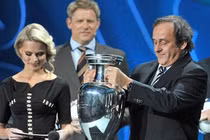 Lịch thi đấu 24 trận vòng bảng EURO 2012