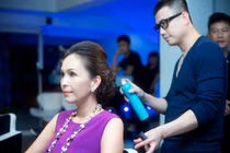 Học nhanh cách búi tóc trẻ trung của Diễm My