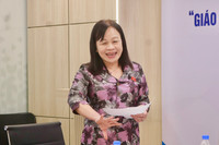 Tiến sĩ Nguyễn Thị Mai Hoa - Phó Chủ nhiệm Ủy ban Văn hóa và Xã hội của Quốc hội, Đại biểu Quốc hội tỉnh Đồng Tháp chia sẻ tại tọa đàm.