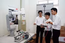 Trường đại học cần trở thành "bệ phóng" để hình thành doanh nghiệp công nghệ chiến lược quy mô lớn