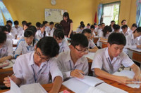 Cuộc đua vào lớp 10 đã bắt đầu, thầy trò chóng mặt vì tăng tiết