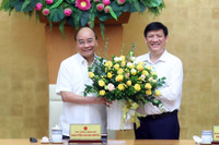 Thủ tướng chúc mừng ông Nguyễn Thanh Long giữ chức Quyền Bộ trưởng Bộ Y tế