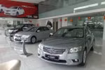 Đòi ưu đãi khủng, đừng nghĩ Toyota thương người Việt Nam 