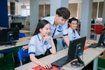 "Nợ" tiếng Anh đầu vào, học phí chương trình liên kết quốc tế tới 1,2 tỷ đồng