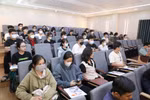 CTLKQT của ĐH Công nghiệp TPHCM không yêu cầu trình độ NN ở thời điểm nhập học