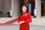 ĐBQH mong mỗi ngày đến trường của thầy cô thật trách nhiệm và hạnh phúc