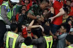 Indonesia: Một Huy chương Vàng bằng 20 mạng người?